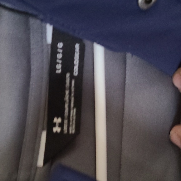 Men's Under Armour Storm 1/2 button hoodie - Picture 3 of 6